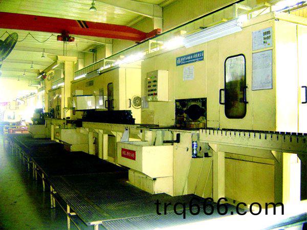 汽缸(gang)体加工生(sheng)产(chan)线